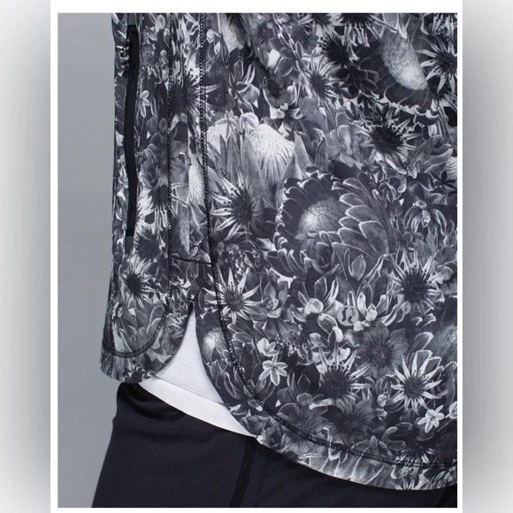 Lululemon Bring Back The Track Jacket Flowabunga Black Angel Wing W4D99S floral - Picture 14 of 15